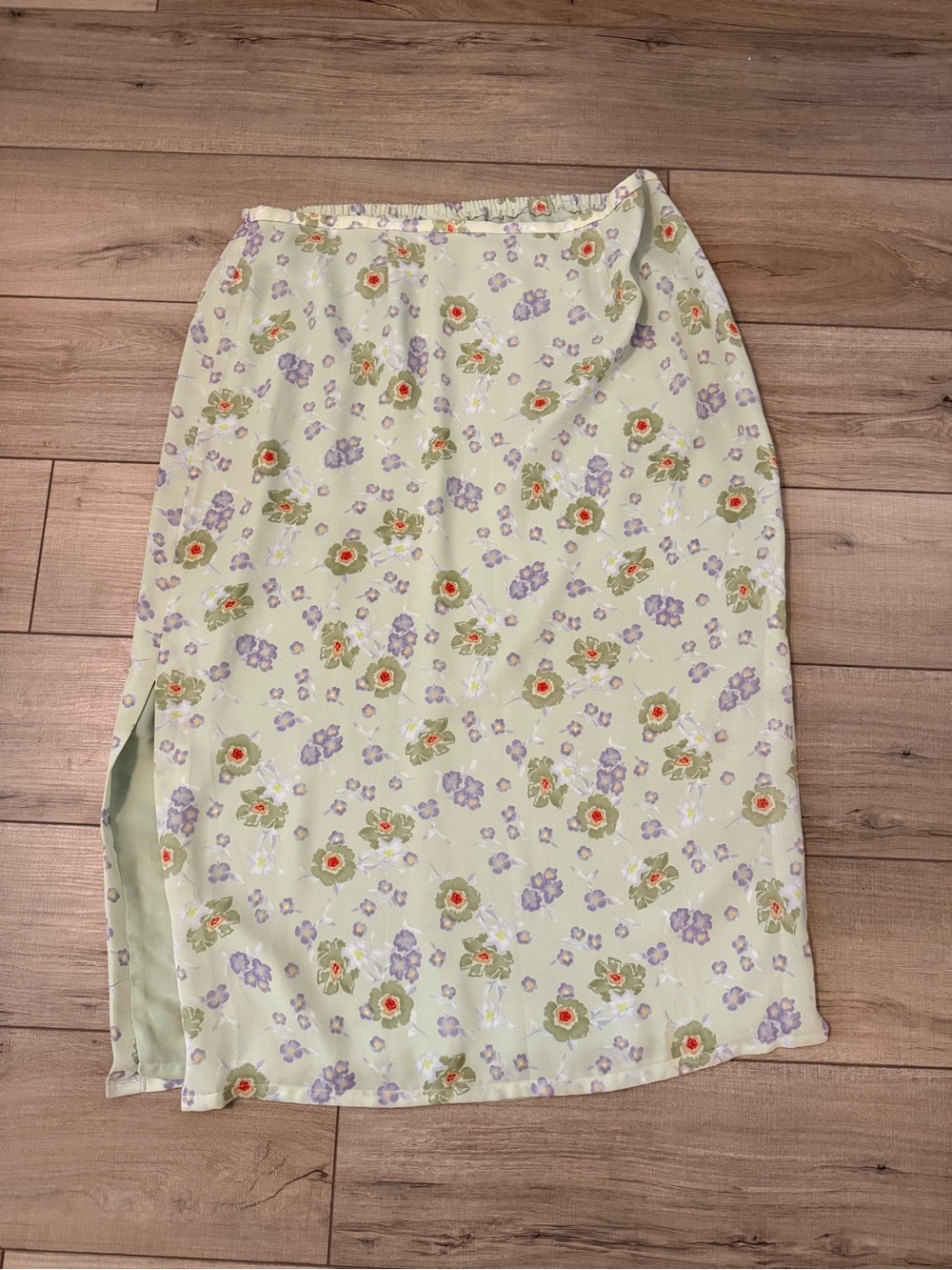 Vintage Joan Leslie Woman Pastel Green Fairy Floral Print Midi Skirt
